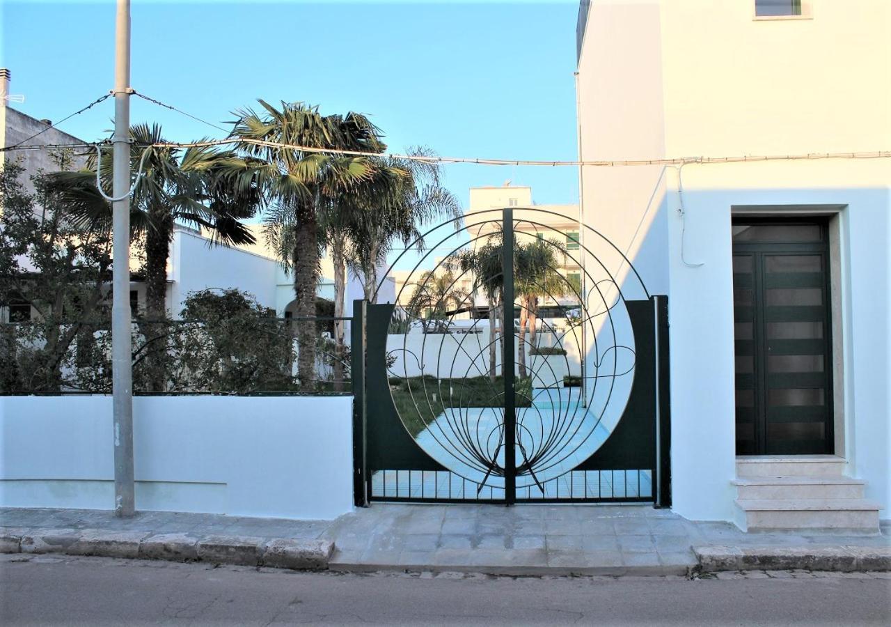 Monolocali Residence Petraroli By Salentolimit Porto Cesareo Ngoại thất bức ảnh
